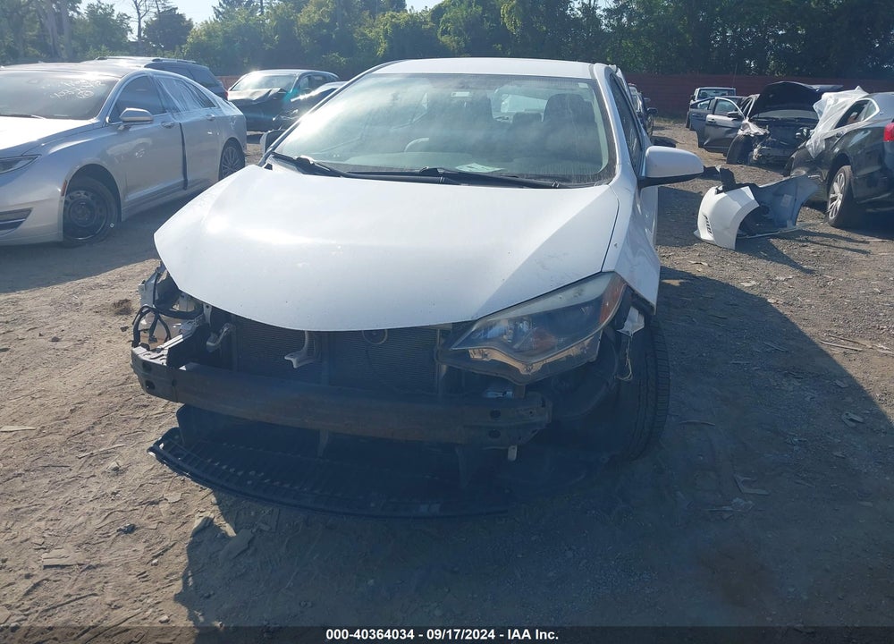 2015 TOYOTA COROLLA LE VIN: 5YFBURHE0FP226197