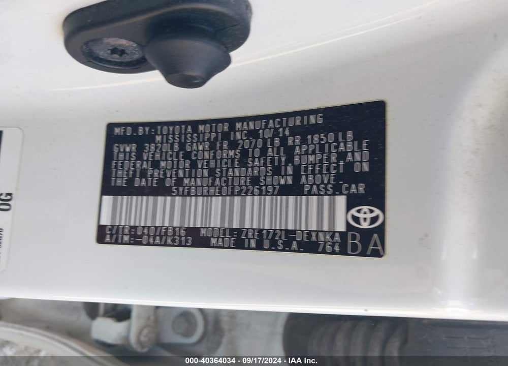 2015 TOYOTA COROLLA LE VIN: 5YFBURHE0FP226197