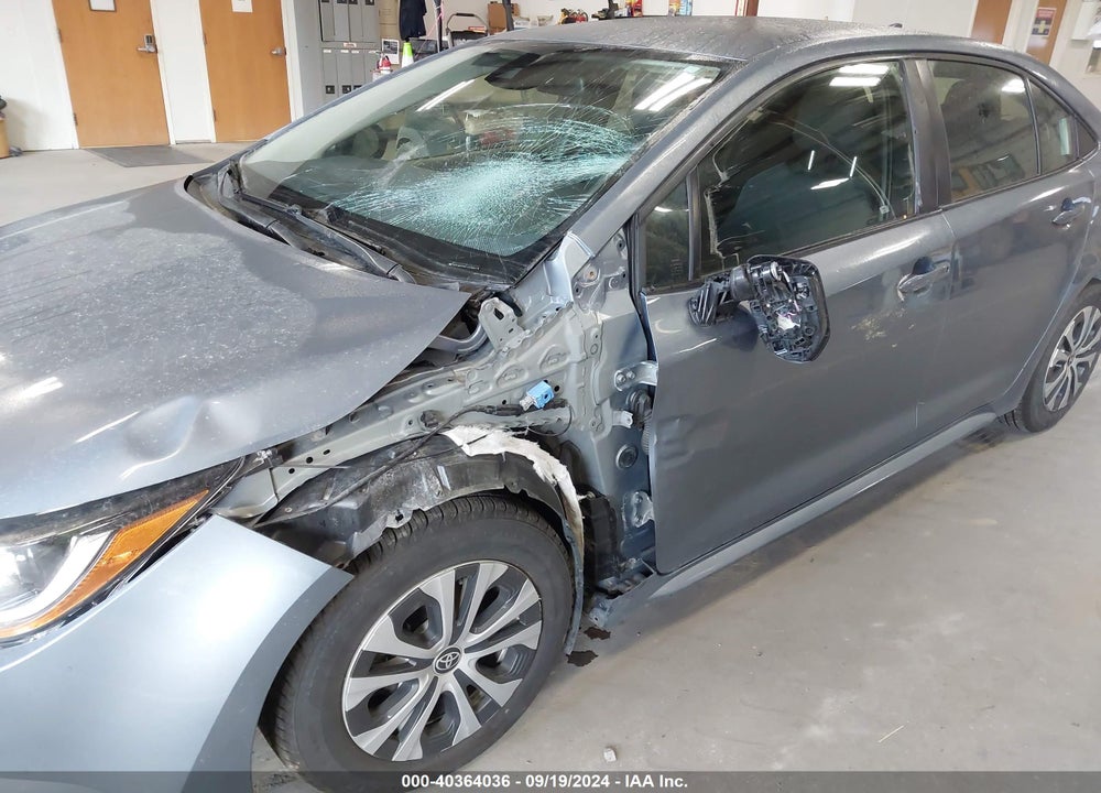 2022 TOYOTA COROLLA HYBRID LE VIN: JTDEAMDE5NJ047557