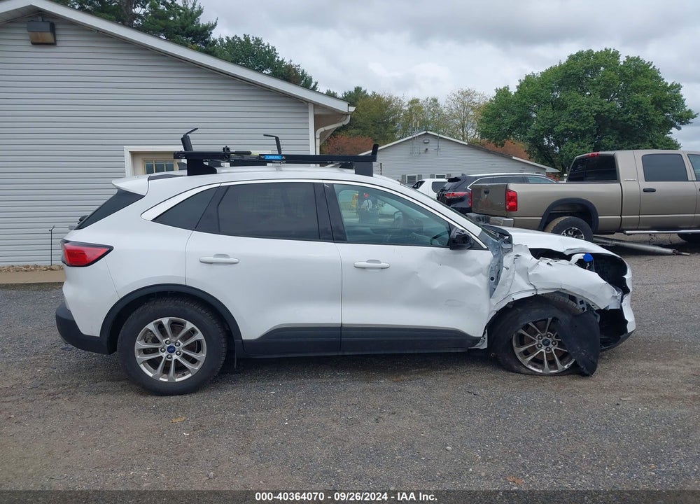 2022 FORD ESCAPE SE VIN: 1FMCU9G64NUA65753