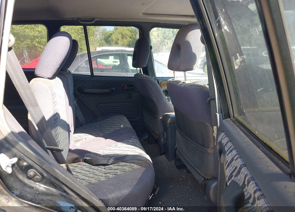 1998 TOYOTA RAV4 VIN: JT3HP10V8W7082404