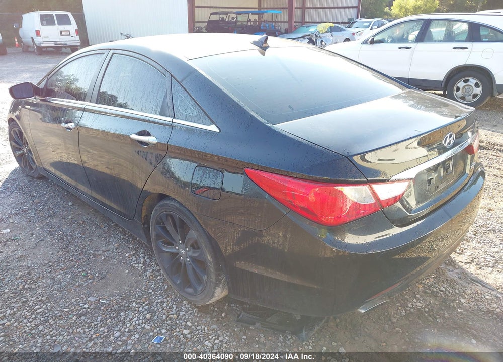 2011 HYUNDAI SONATA LTD W/WINE INT VIN: 5NPEC4AB5BH187570