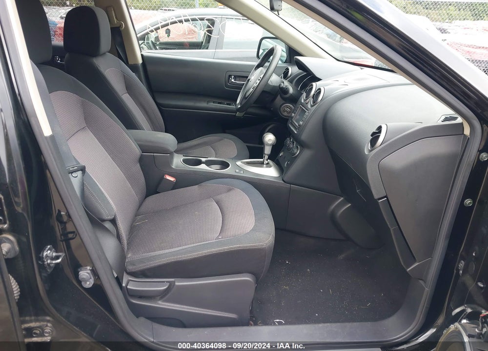 2013 NISSAN ROGUE SV VIN: JN8AS5MV4DW122773