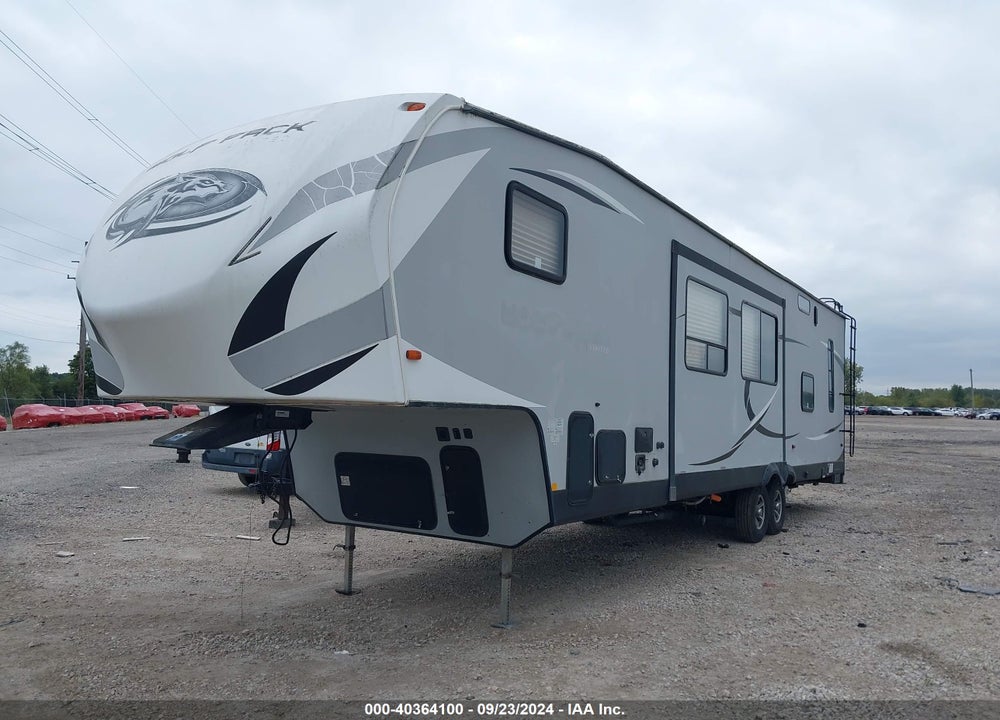 2017 FOREST RIVER WOLFP VIN: 4X4FCTH23HY208857