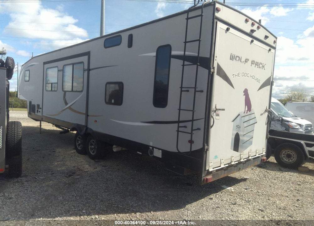 2017 FOREST RIVER WOLFP VIN: 4X4FCTH23HY208857
