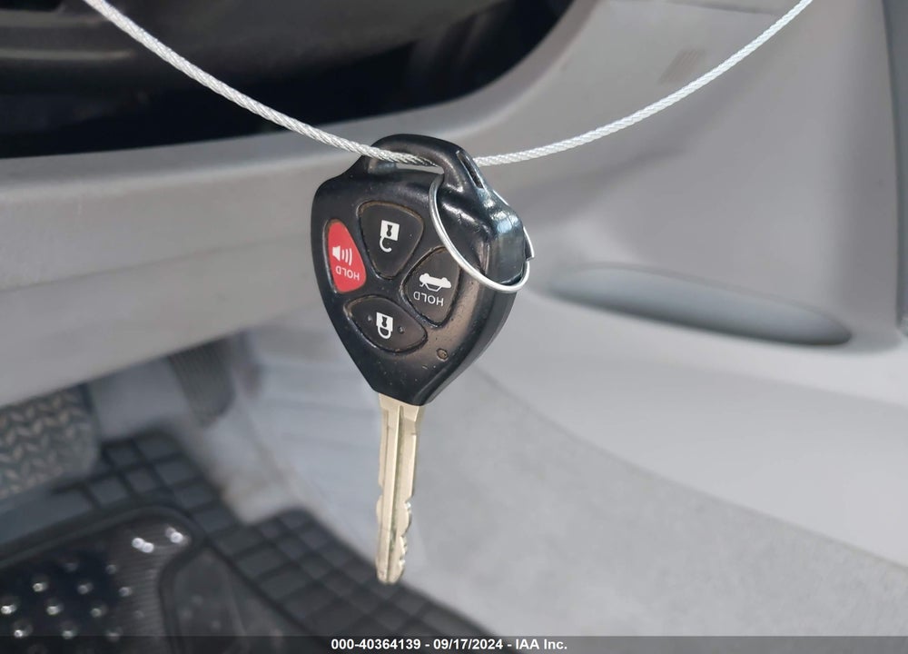 2010 TOYOTA CAMRY LE VIN: 4T4BF3EK1AR041090