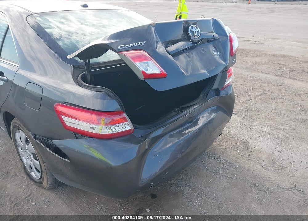 2010 TOYOTA CAMRY LE VIN: 4T4BF3EK1AR041090