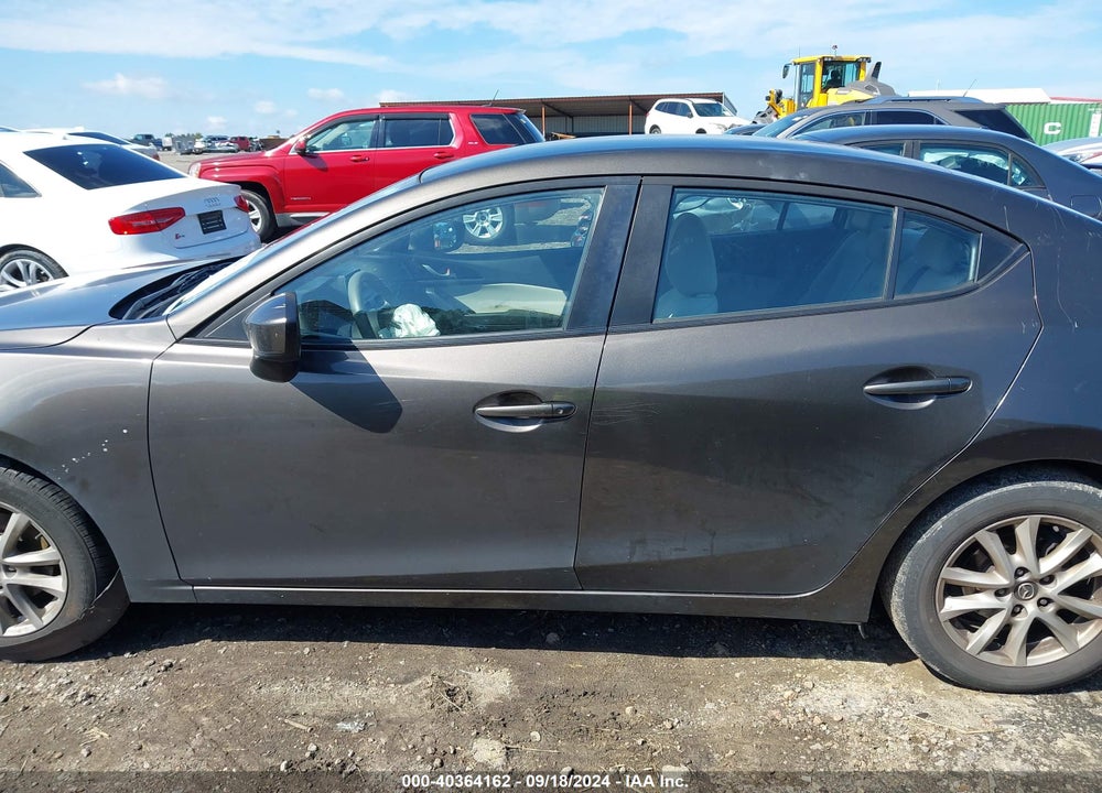 2014 MAZDA 3 I SPORT VIN: JM1BM1U71E1136018