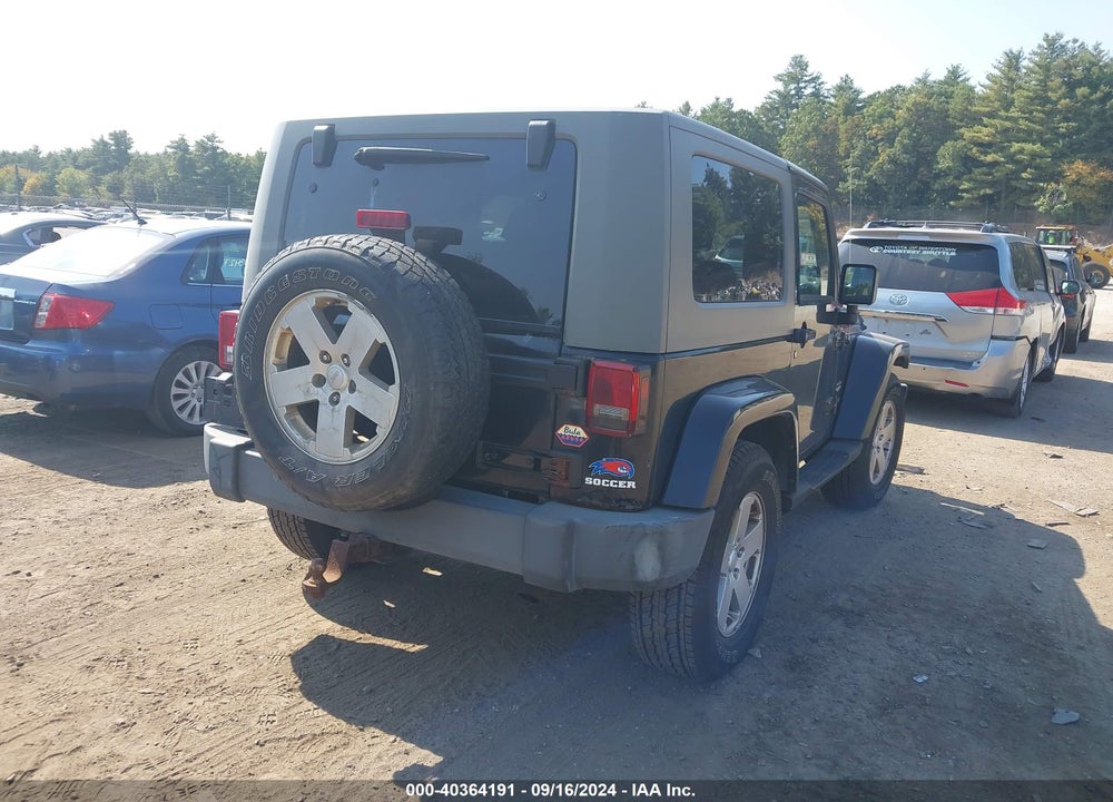 2007 JEEP WRANGLER SAHARA VIN: 1J8FA54187L125790