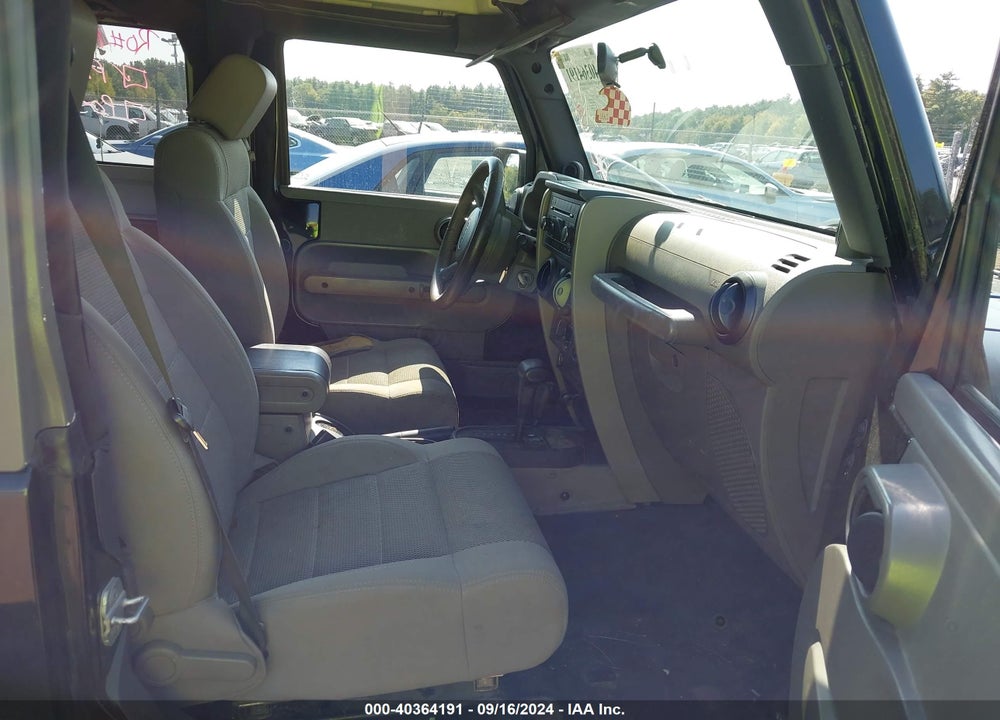 2007 JEEP WRANGLER SAHARA VIN: 1J8FA54187L125790