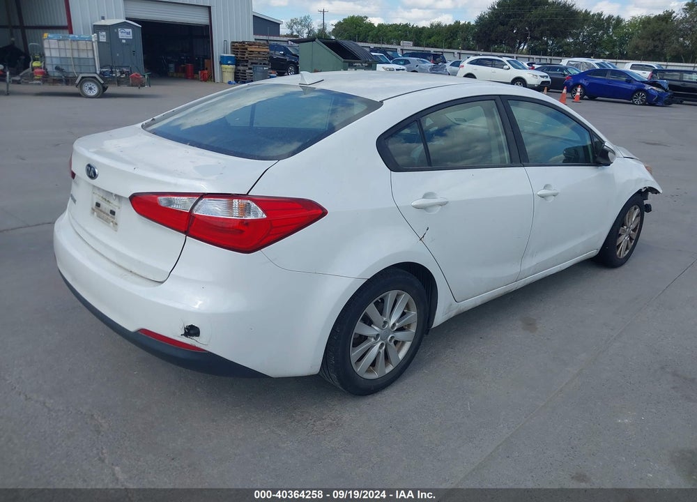 2016 KIA FORTE LX VIN: KNAFX4A6XG5605105