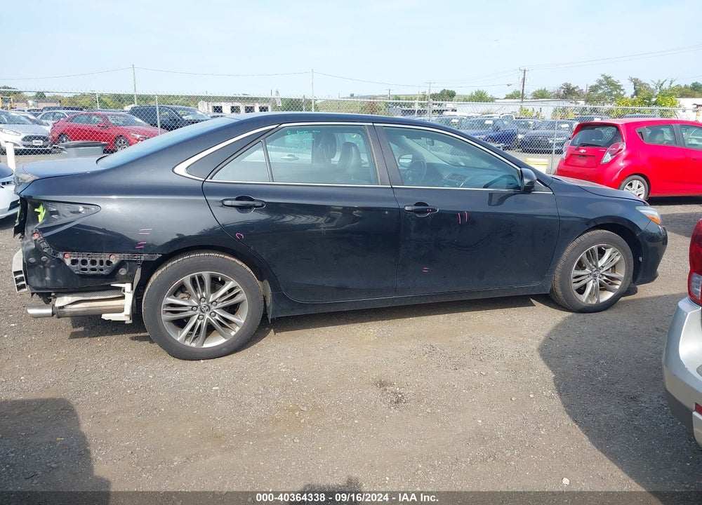 2017 TOYOTA CAMRY SE VIN: 4T1BF1FK2HU300158