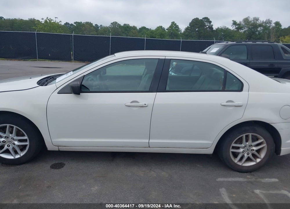 2010 FORD FUSION S VIN: 3FAHP0GA0AR381997