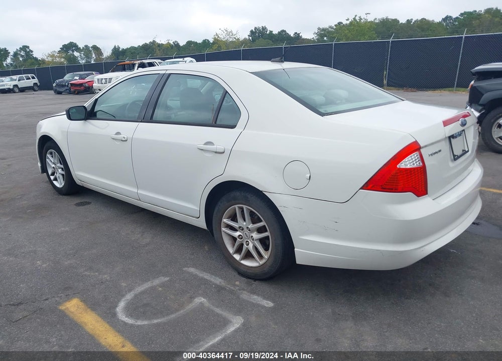 2010 FORD FUSION S VIN: 3FAHP0GA0AR381997
