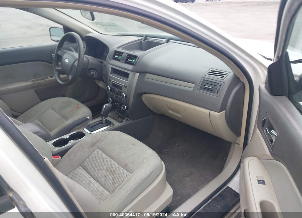 2010 FORD FUSION S VIN: 3FAHP0GA0AR381997
