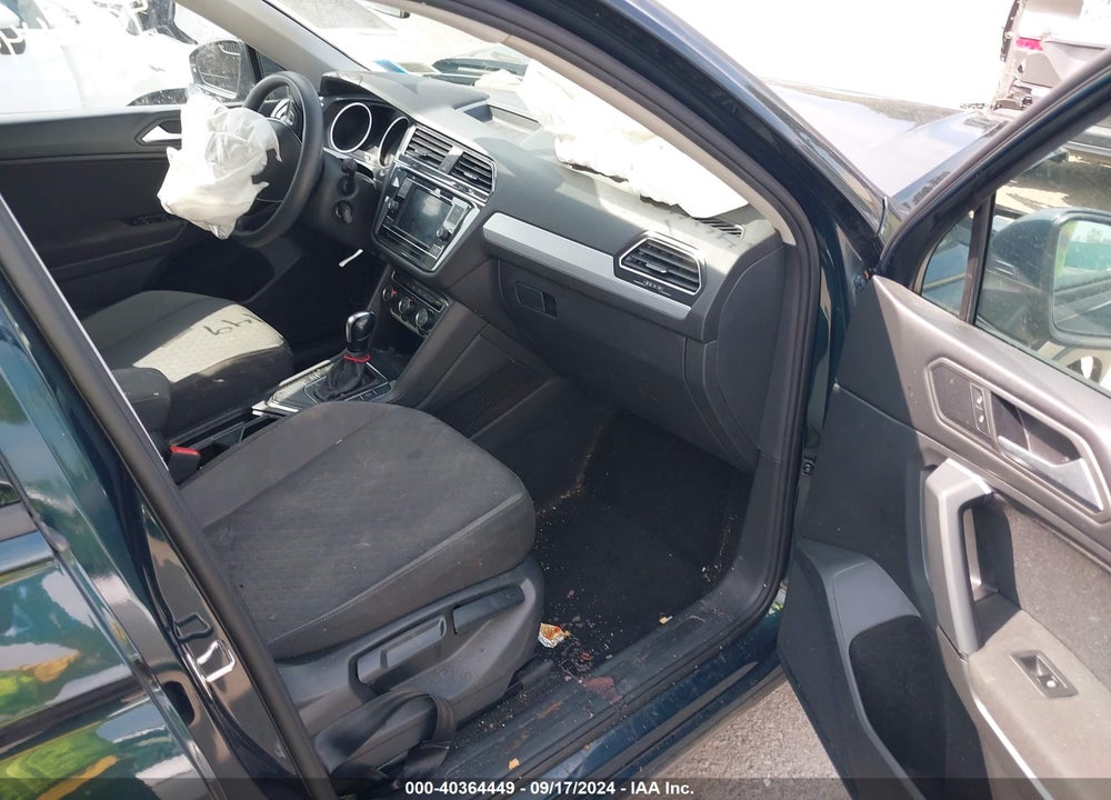 2019 VOLKSWAGEN TIGUAN 2.0T S VIN: 3VV1B7AX9KM175108