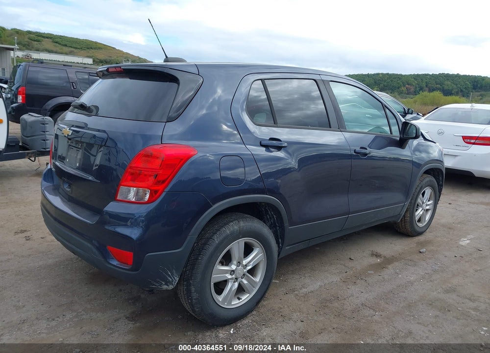 2019 CHEVROLET TRAX LS VIN: 3GNCJNSB0KL312600