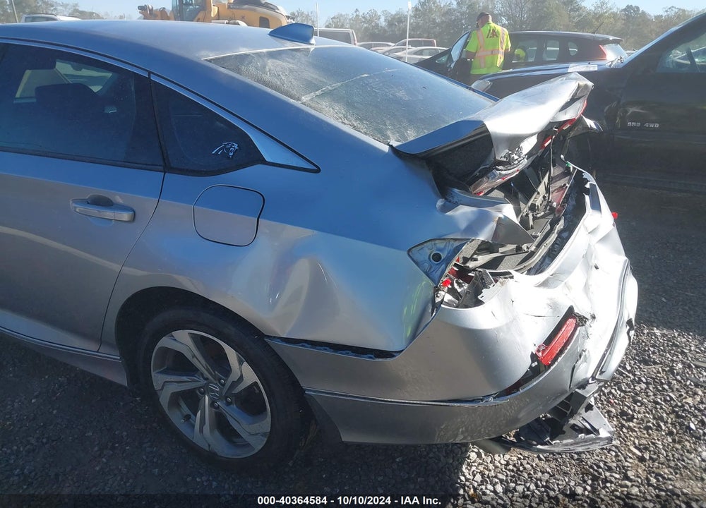 2018 HONDA ACCORD EX-L VIN: 1HGCV1F64JA103483