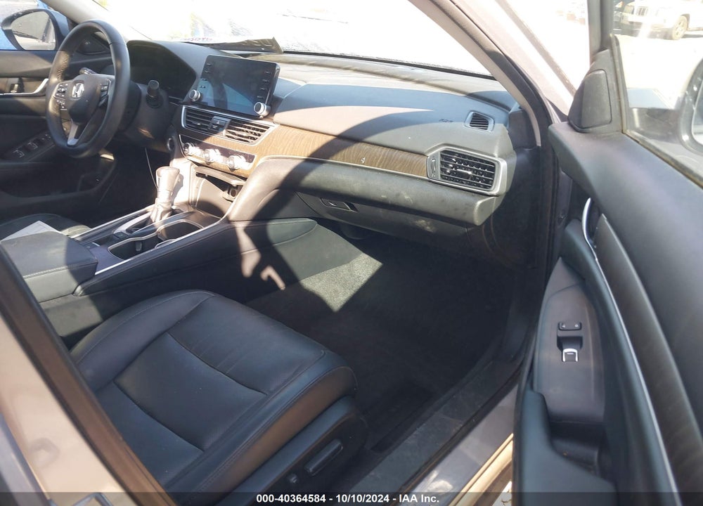 2018 HONDA ACCORD EX-L VIN: 1HGCV1F64JA103483
