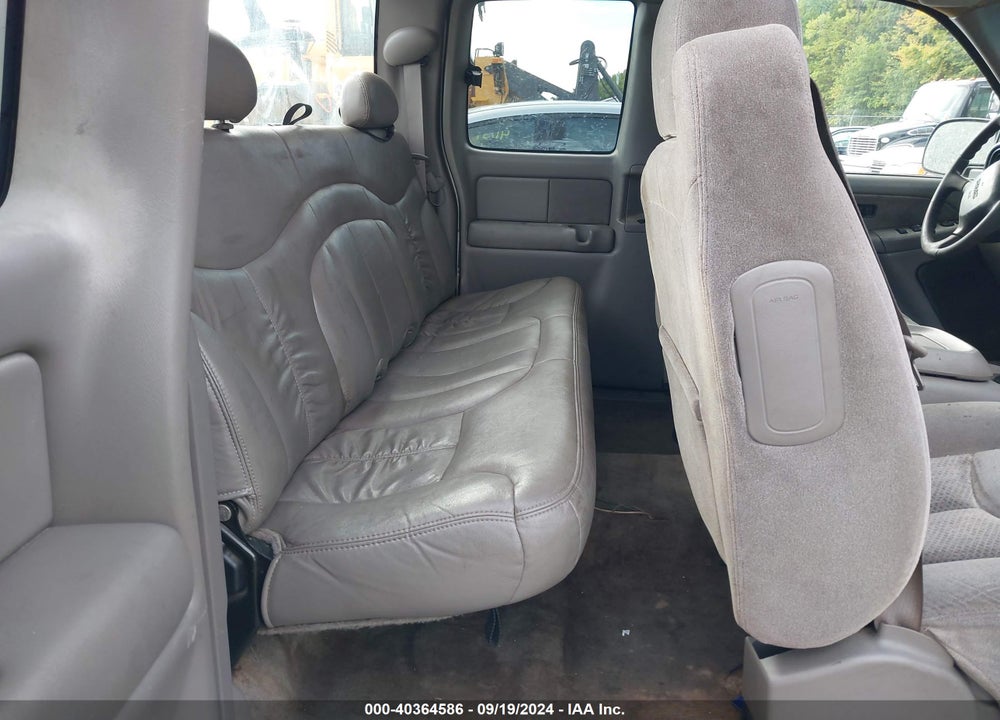 2001 GMC SIERRA 1500 SLE VIN: 2GTEC19T611308702