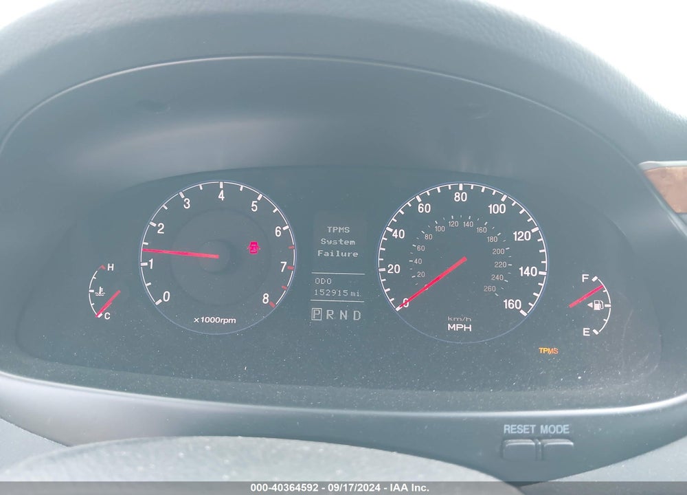 2008 HYUNDAI AZERA LIMITED VIN: KMHFC46F38A258695