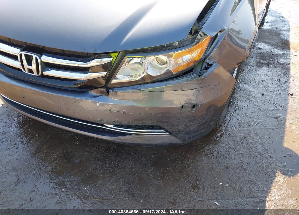2017 HONDA ODYSSEY SE VIN: 5FNRL5H32HB025084