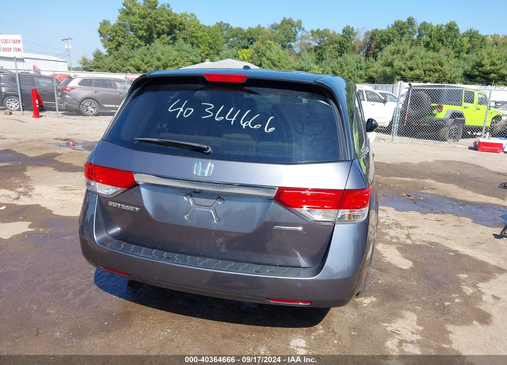 2017 HONDA ODYSSEY SE VIN: 5FNRL5H32HB025084