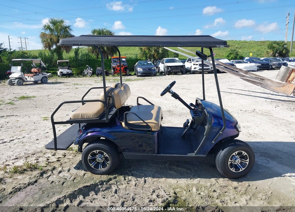 2011 EZ GO GOLF CART VIN: 2752703