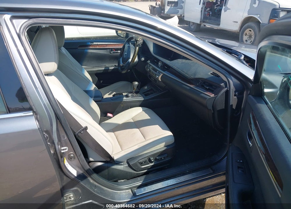 2014 LEXUS ES 350 VIN: JTHBK1GG1E2097151