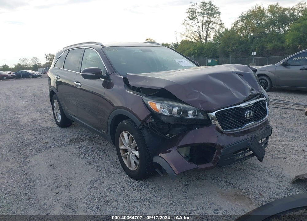 2016 KIA SORENTO 2.4L LX VIN: 5XYPGDA3XGG068028