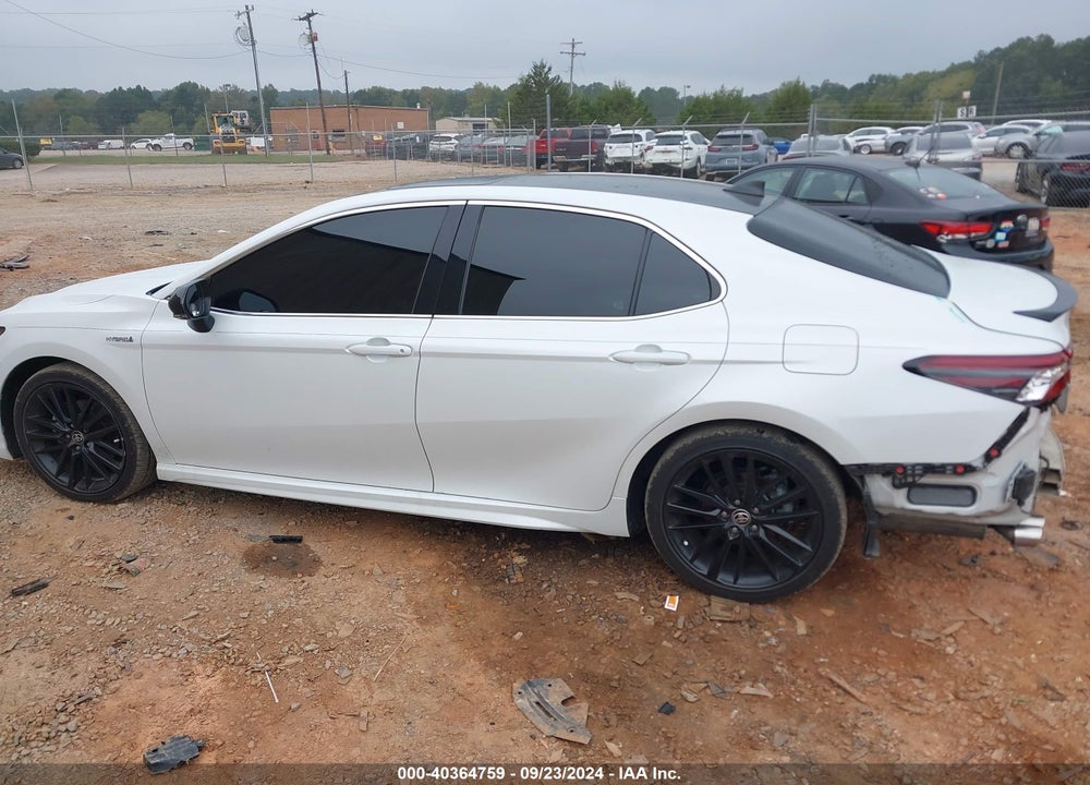 2021 TOYOTA CAMRY XSE HYBRID VIN: 4T1K31AK8MU566360