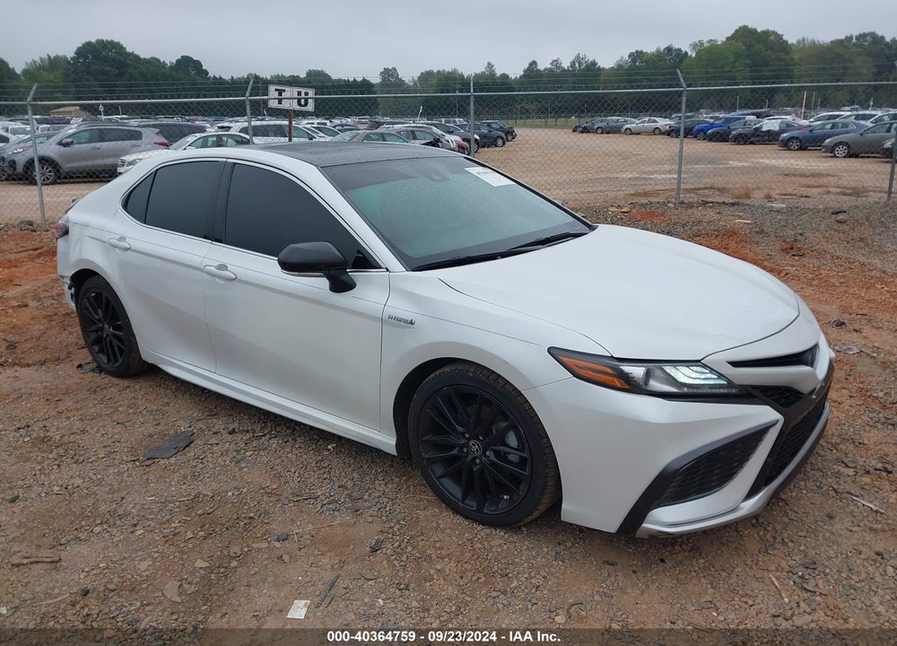 2021 TOYOTA CAMRY XSE HYBRID VIN: 4T1K31AK8MU566360