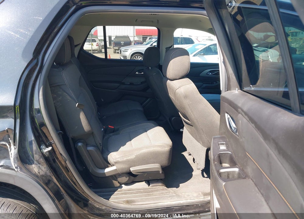 2019 CHEVROLET TRAVERSE LS VIN: 1GNEVFKW1KJ149145