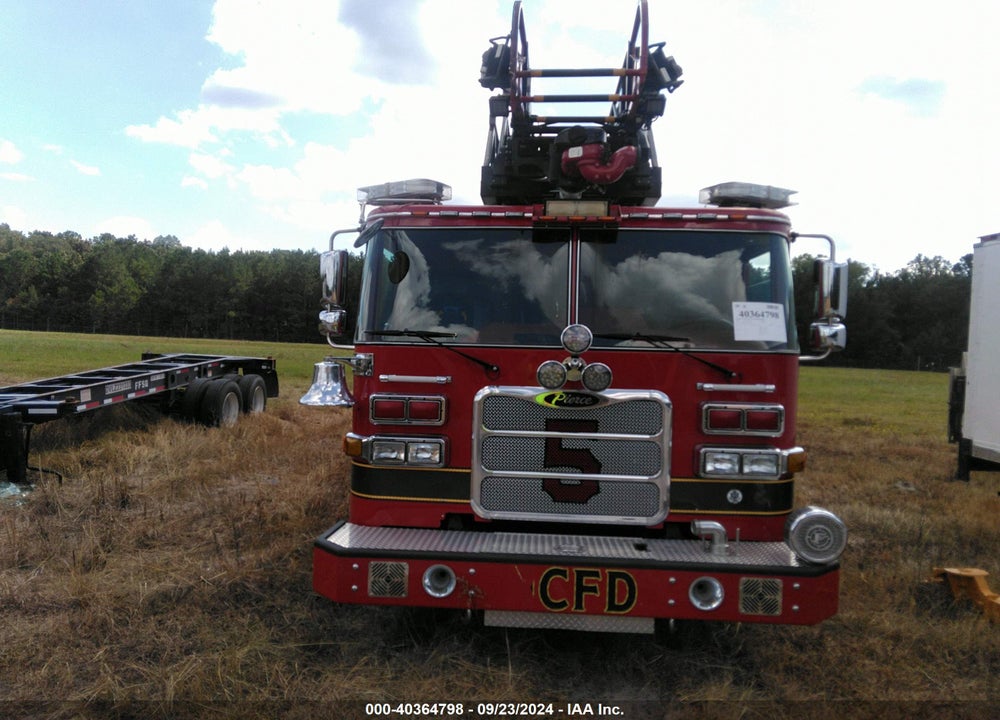 2020 PIERCE MFG. INC. PIERCE VIN: 4P1BCAGF9LA021810
