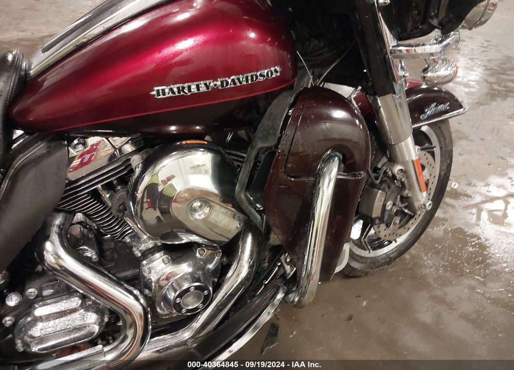 2014 HARLEY-DAVIDSON FLHTK ELECTRA GLIDE ULTRA LTD VIN: 1HD1KEL11EB661448
