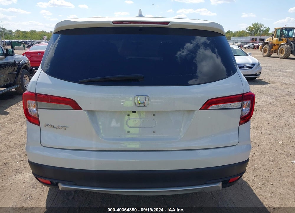 2021 HONDA PILOT 2WD EX VIN: 5FNYF5H37MB034845