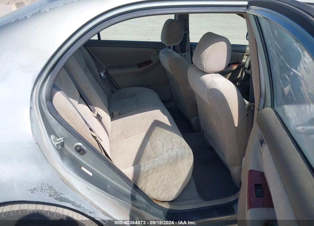 2004 TOYOTA COROLLA LE VIN: JTDBR32E742019082