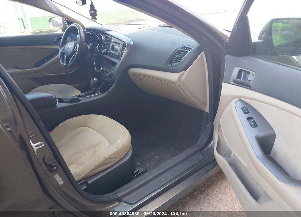 2011 KIA OPTIMA LX VIN: KNAGM4A74B5088916