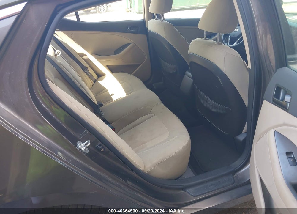 2011 KIA OPTIMA LX VIN: KNAGM4A74B5088916