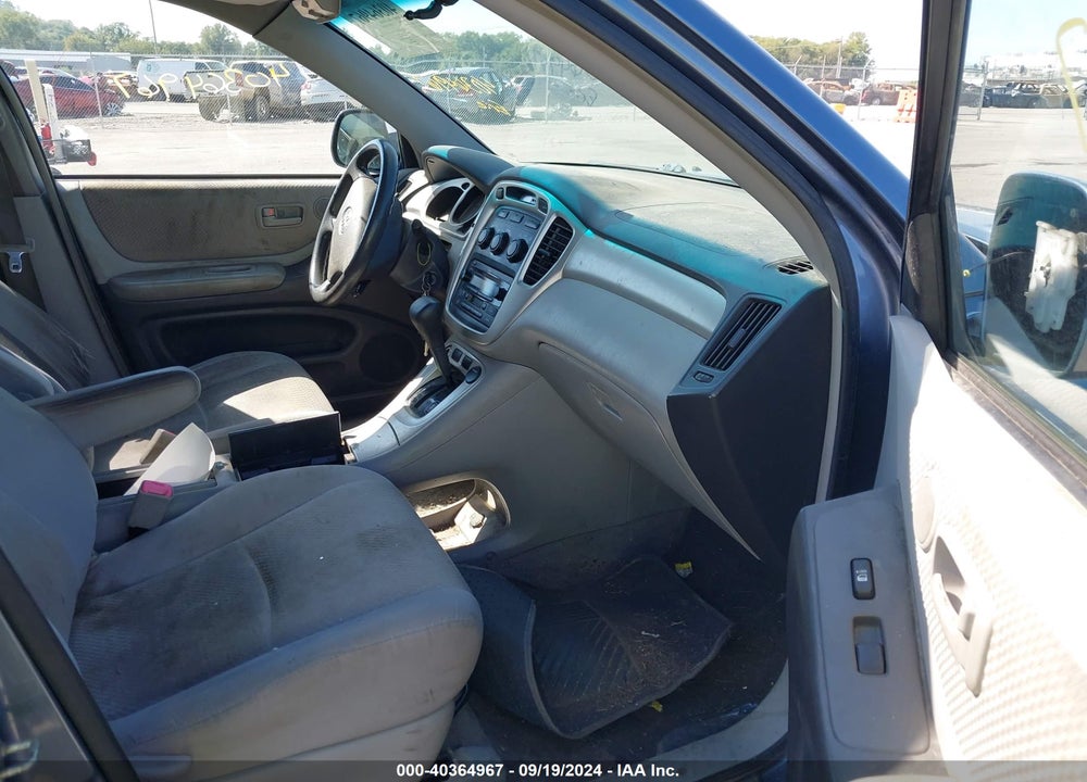 2005 TOYOTA HIGHLANDER V6 VIN: JTEEP21A450124649