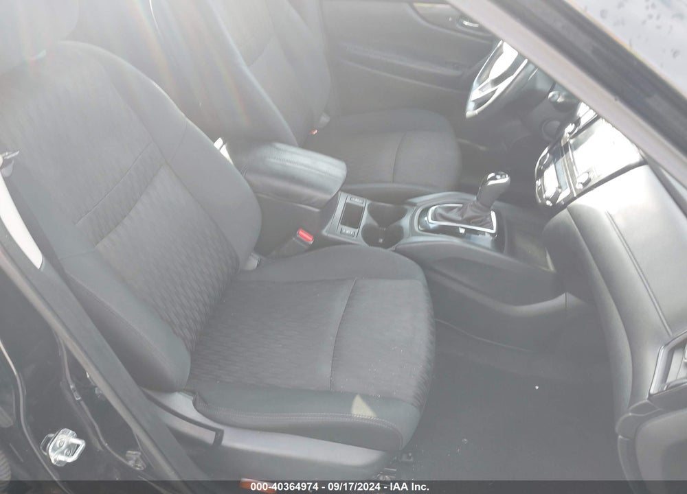 2018 NISSAN ROGUE SV VIN: 5N1AT2MT9JC740377