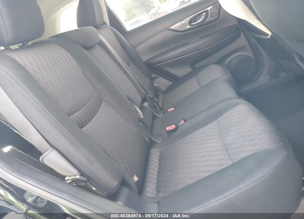 2018 NISSAN ROGUE SV VIN: 5N1AT2MT9JC740377