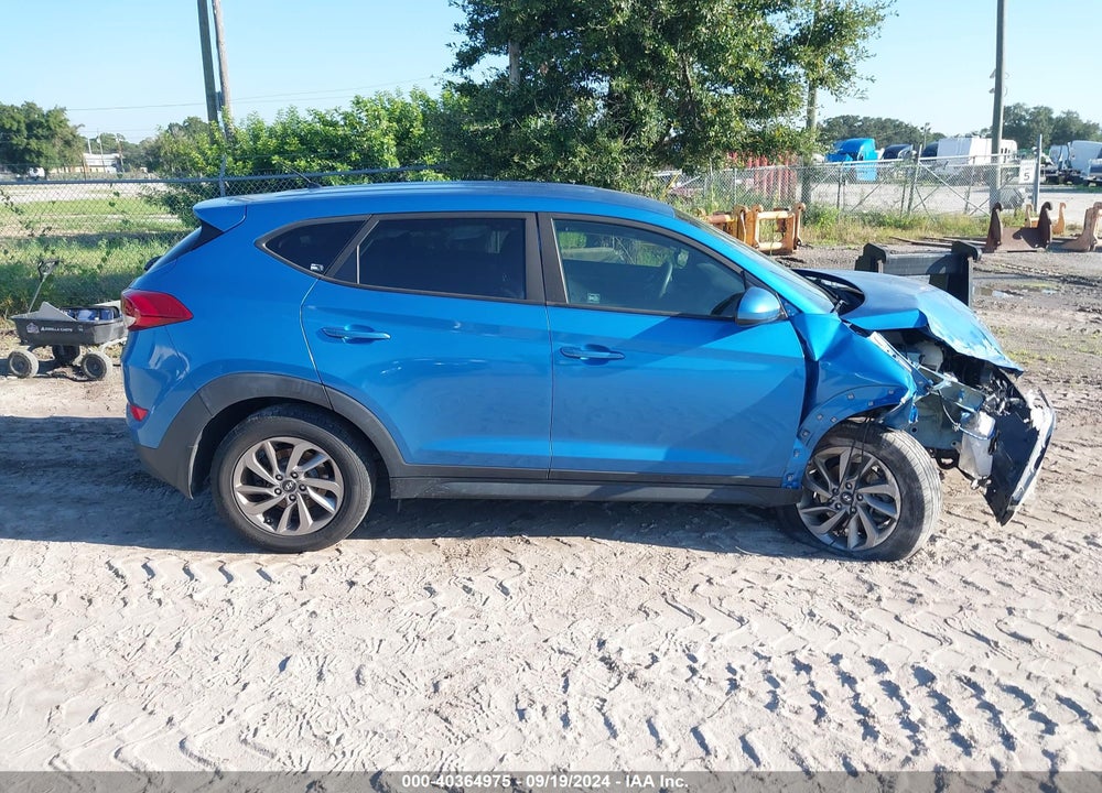 2018 HYUNDAI TUCSON SE VIN: KM8J23A46JU643458