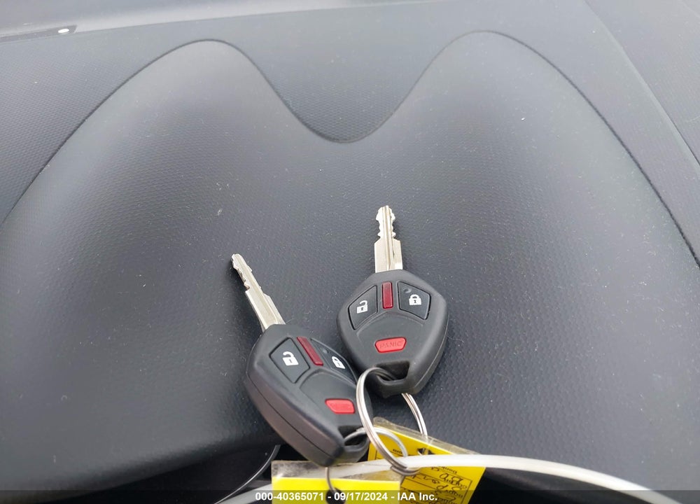 2013 MITSUBISHI OUTLANDER ES VIN: JA4AS2AW1DU010459