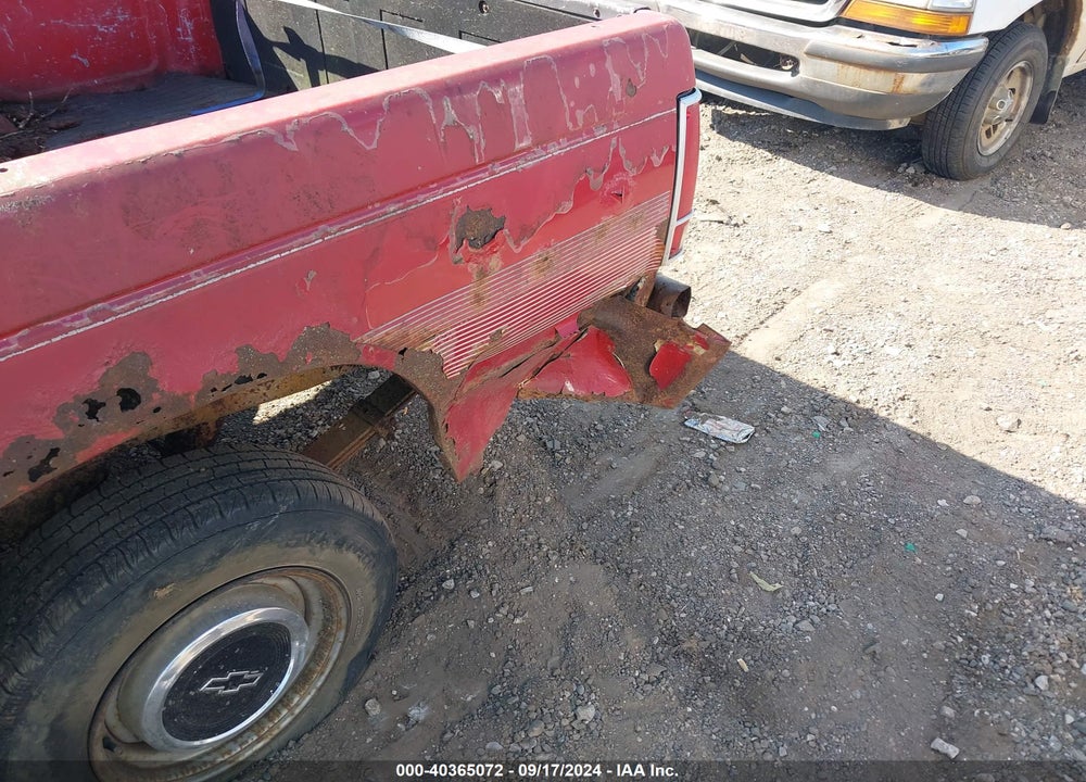 1989 CHEVROLET S TRUCK VIN: 1GCBS14EXK2196826
