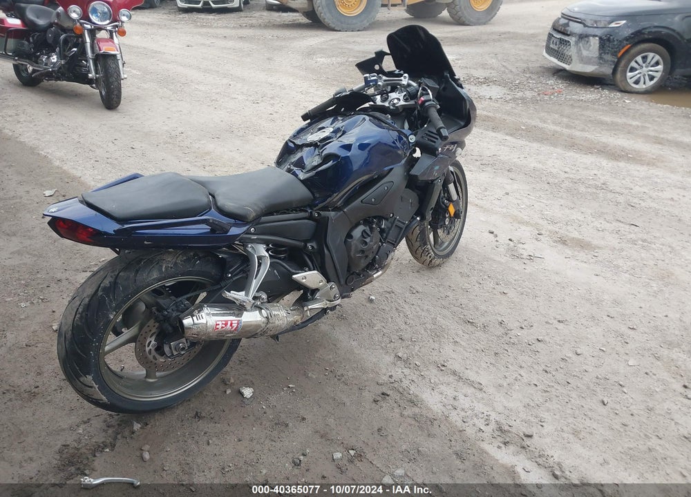 2009 YAMAHA FZ1 SC VIN: JYARN17Y39A001575