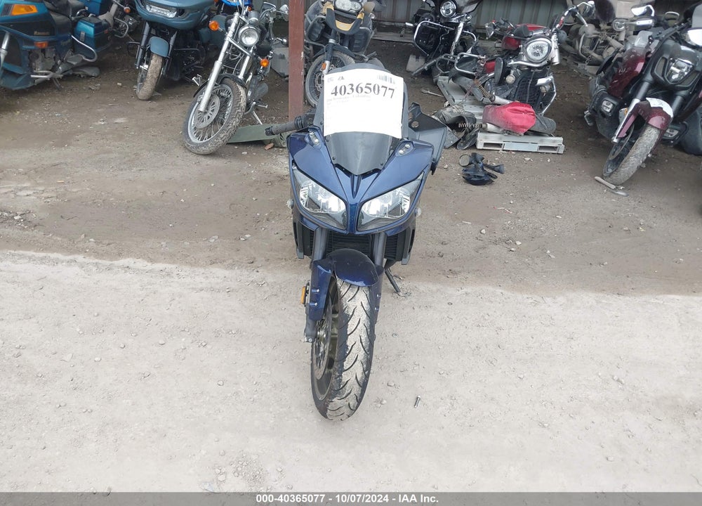 2009 YAMAHA FZ1 SC VIN: JYARN17Y39A001575