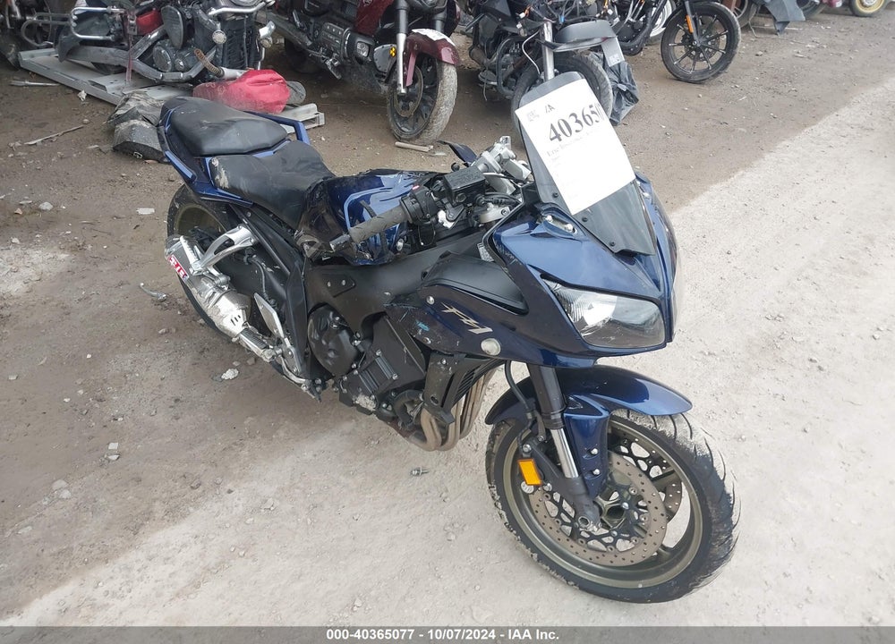 2009 YAMAHA FZ1 SC VIN: JYARN17Y39A001575