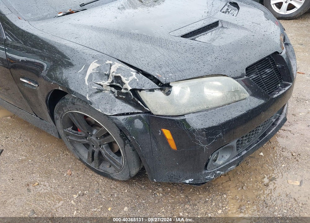 2008 PONTIAC G8 VIN: 6G2ER57718L138420