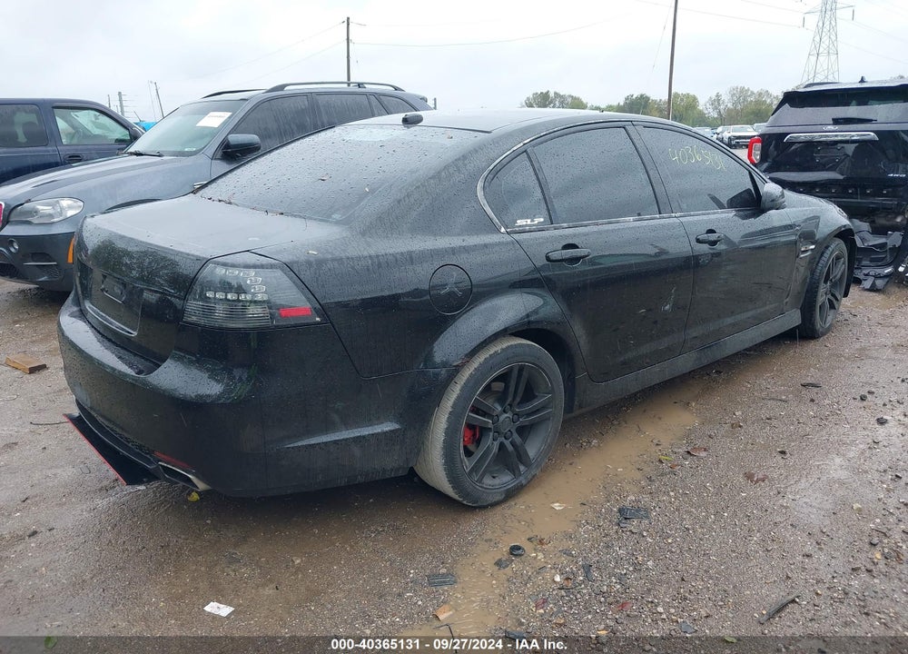2008 PONTIAC G8 VIN: 6G2ER57718L138420